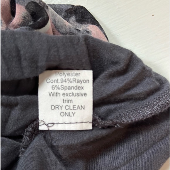 Bailey 44 pink and grey dressy top - Picture 5 of 8